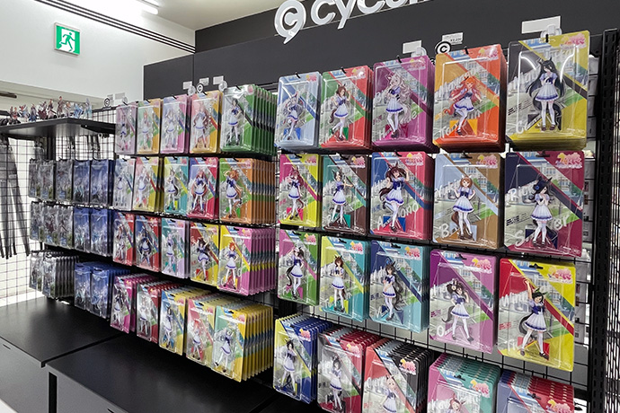 FROM STAFF】コンビニさながらのグッズ販売店舗！「CyConveni」第1号店