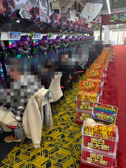 パチンコ屋店内