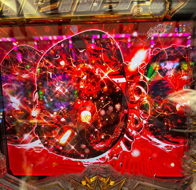 �\�����@���i