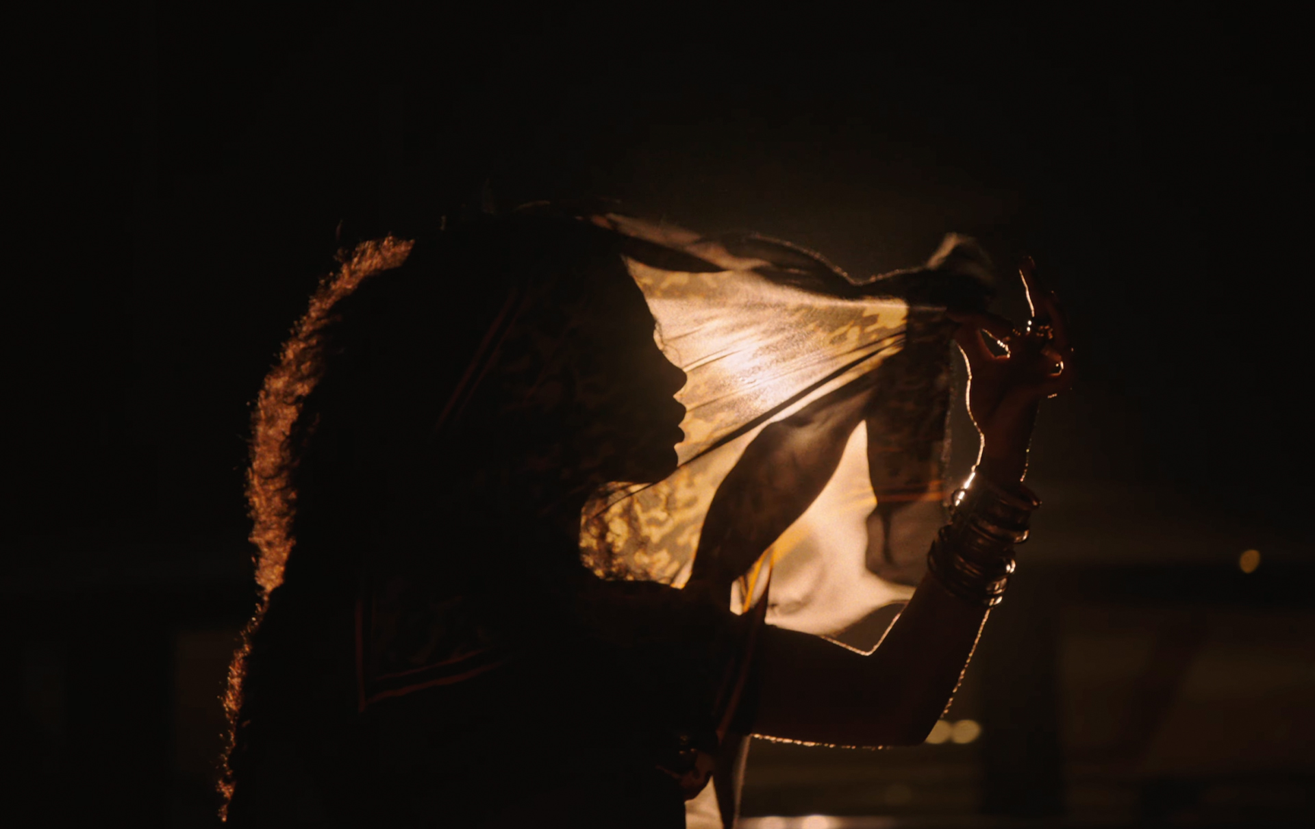 DoechiiとSZAが新曲「girl, get up」のMVを公開