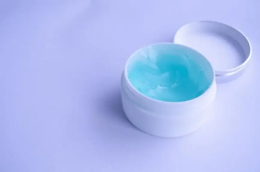 薄毛におすすめワックスは?ボリュームの出し方や付け方も解説!