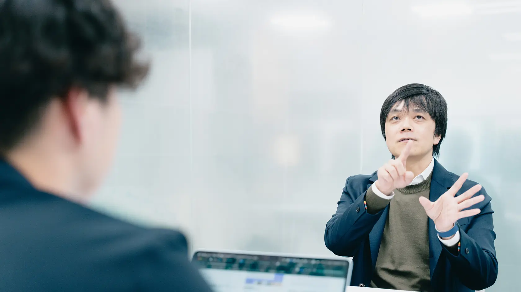 インタビュー中の撮影画像2